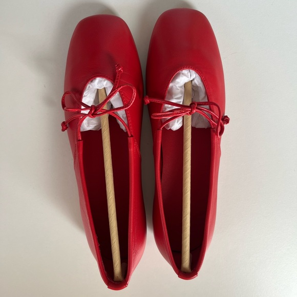 Everlane keyhole flat - Picture 4 of 7